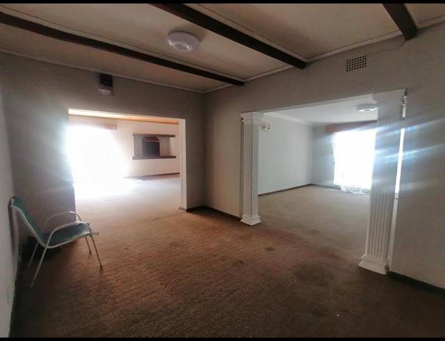 4 BEDROOM PROPERTY TO RENT IN BRENTHURST